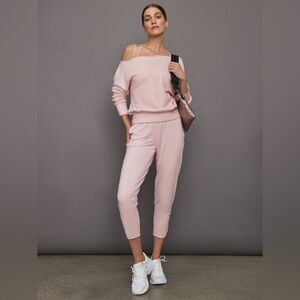 Carbon38 Joggers in Melt Lotus Size Small